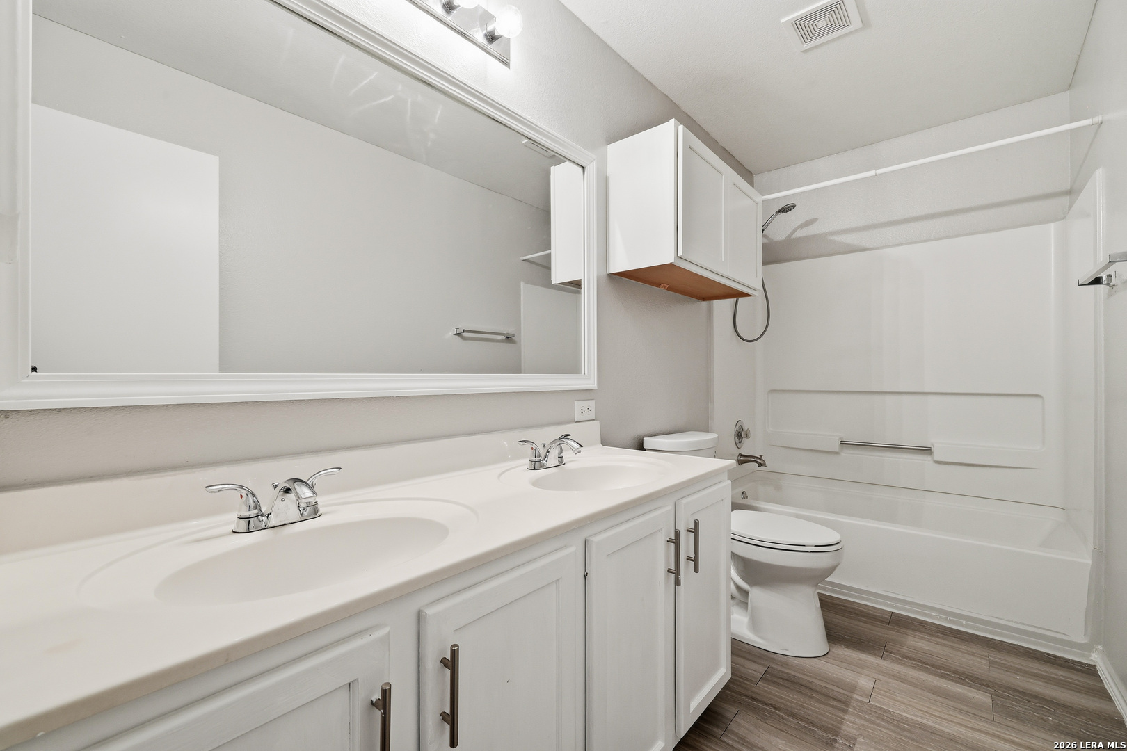 230 Blue Juniper San Antonio TX 78253