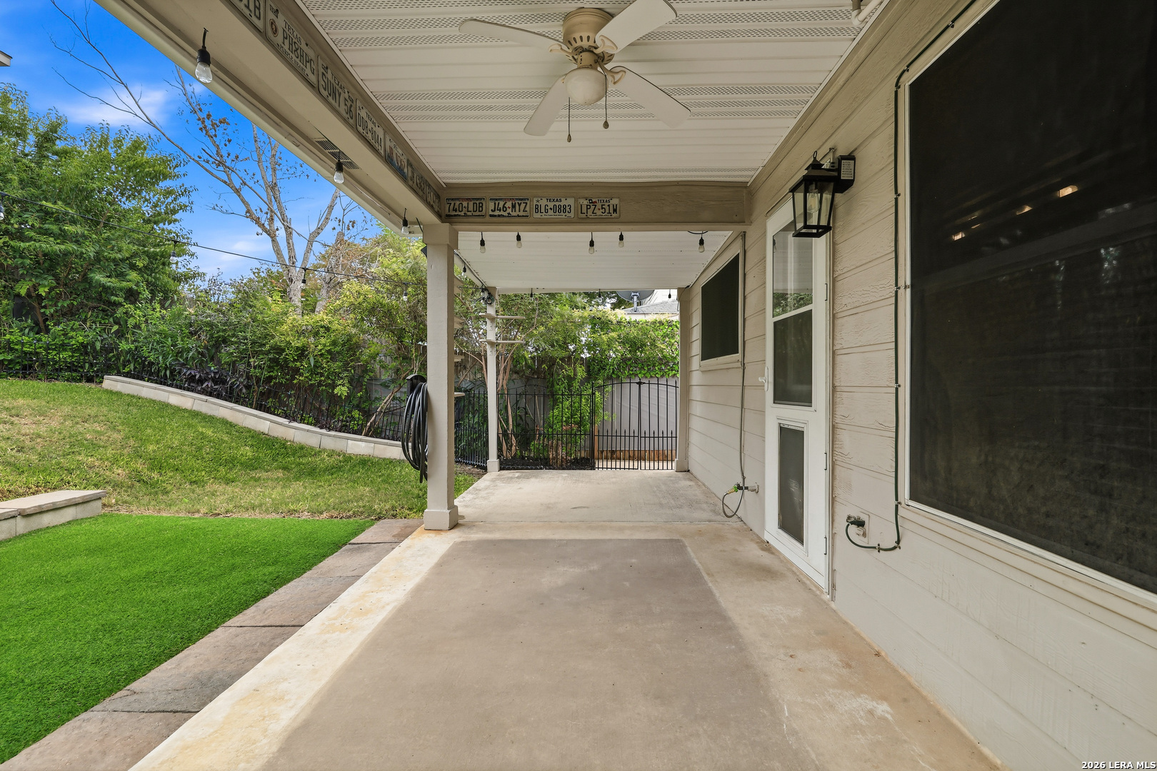 230 Blue Juniper San Antonio TX 78253