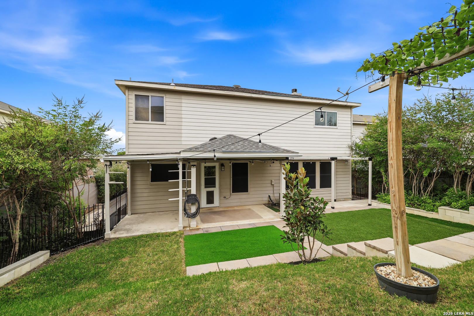 230 Blue Juniper San Antonio TX 78253