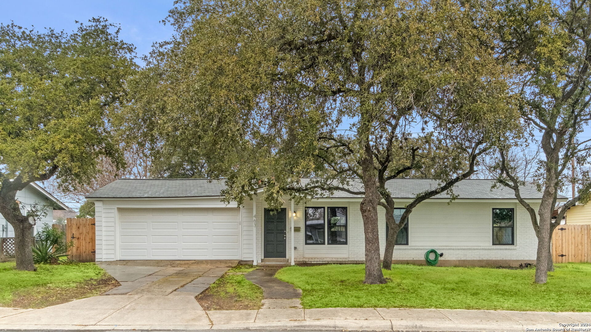 463 Millwood Lane San Antonio TX 78216
