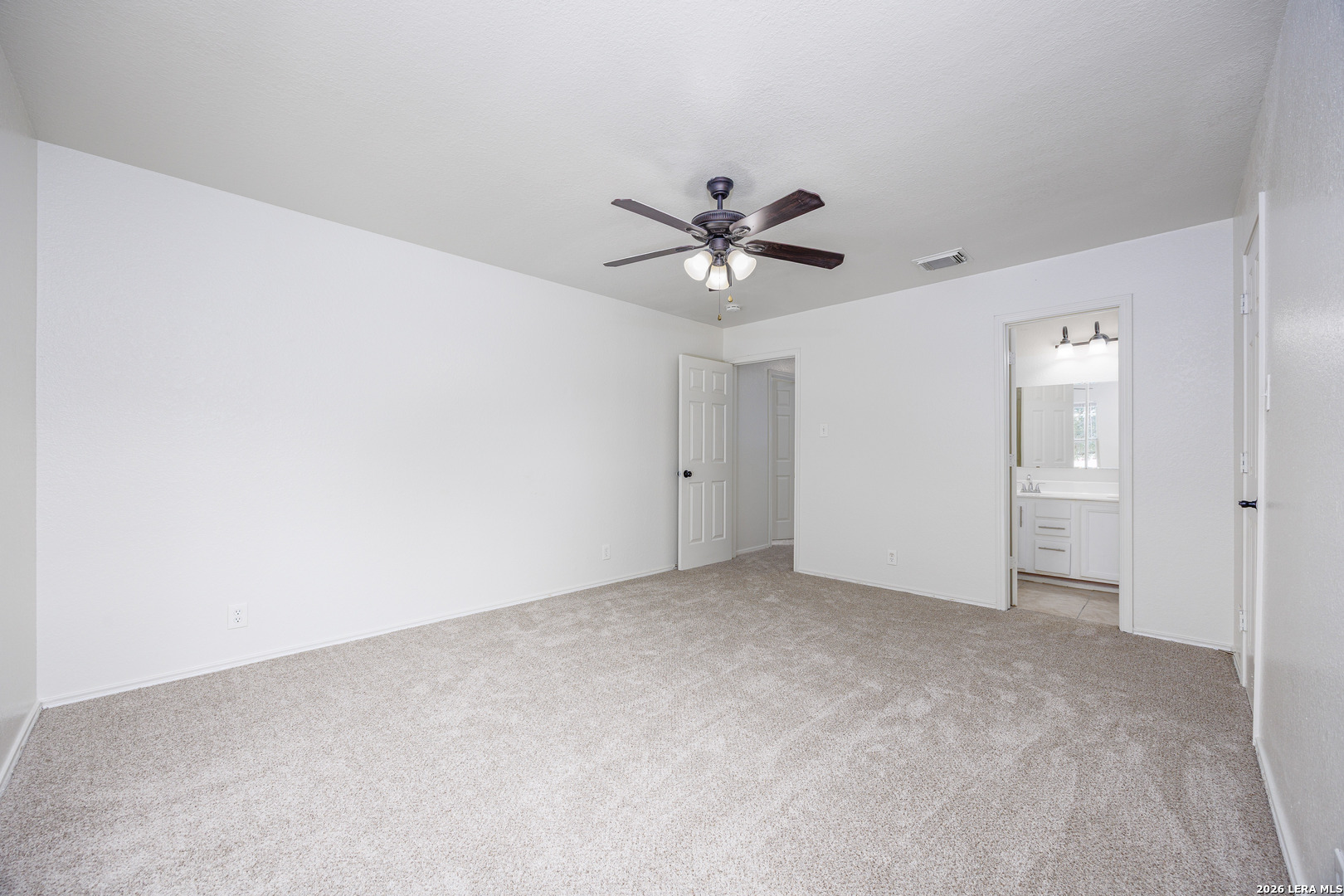 7706 Hedrick Farm San Antonio TX 78239
