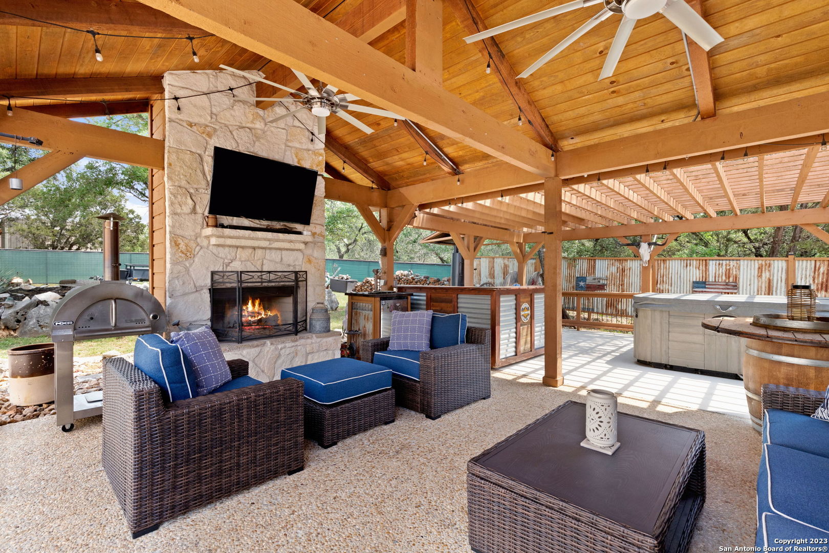101 Falling Hills New Braunfels TX 78132