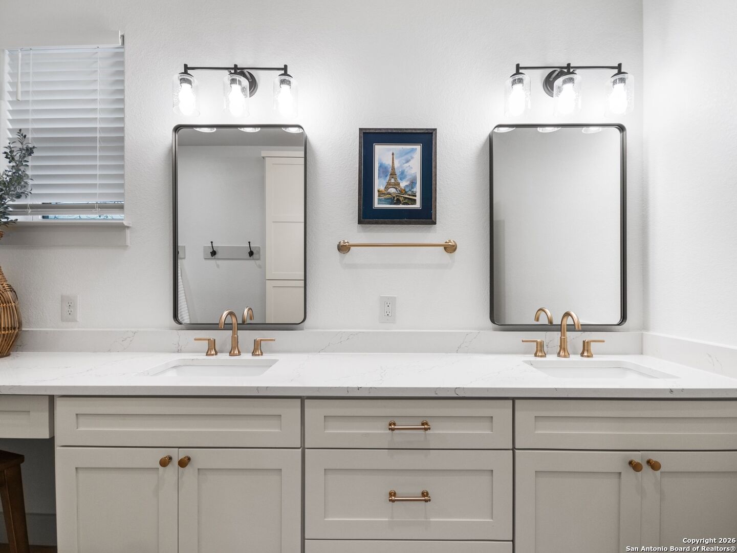 603 Graham Boerne TX 78006