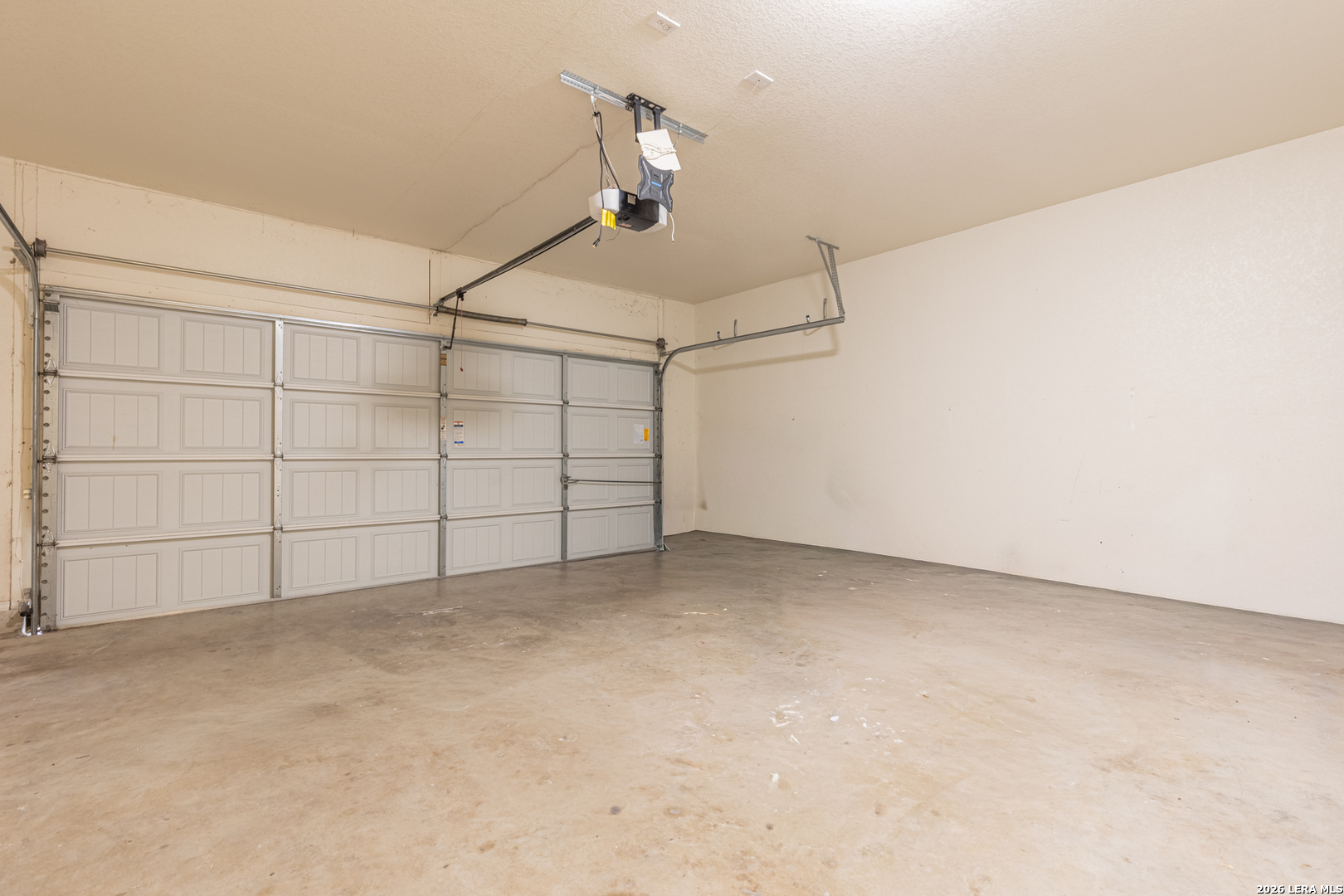 8547 Lone Shadow Trail Converse TX 78109