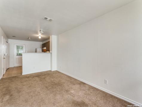 211 Autumn Pass San Antonio TX 78245