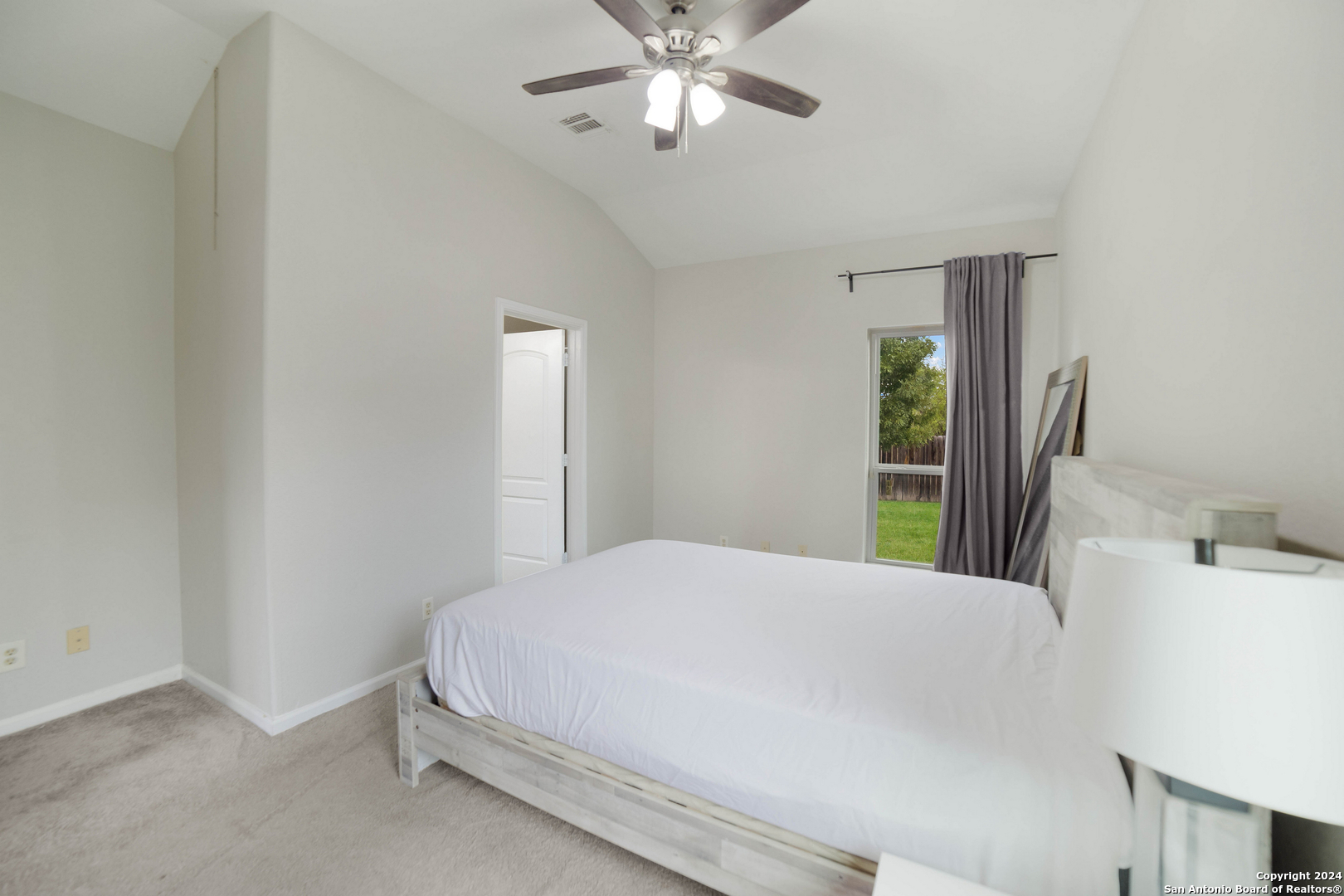 422 Regal View Drive San Antonio TX 78220