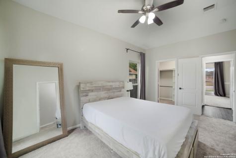 422 Regal View Drive San Antonio TX 78220