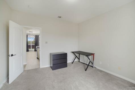 422 Regal View Drive San Antonio TX 78220