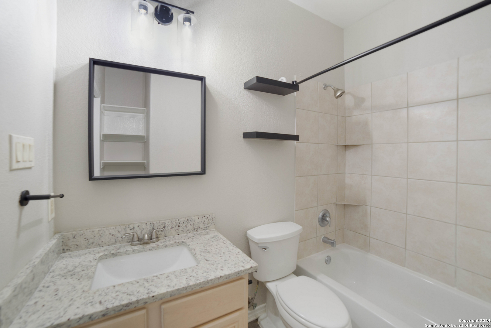 422 Regal View Drive San Antonio TX 78220