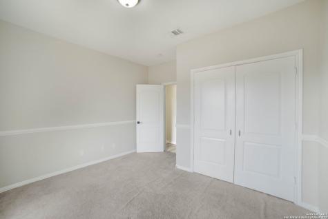 422 Regal View Drive San Antonio TX 78220