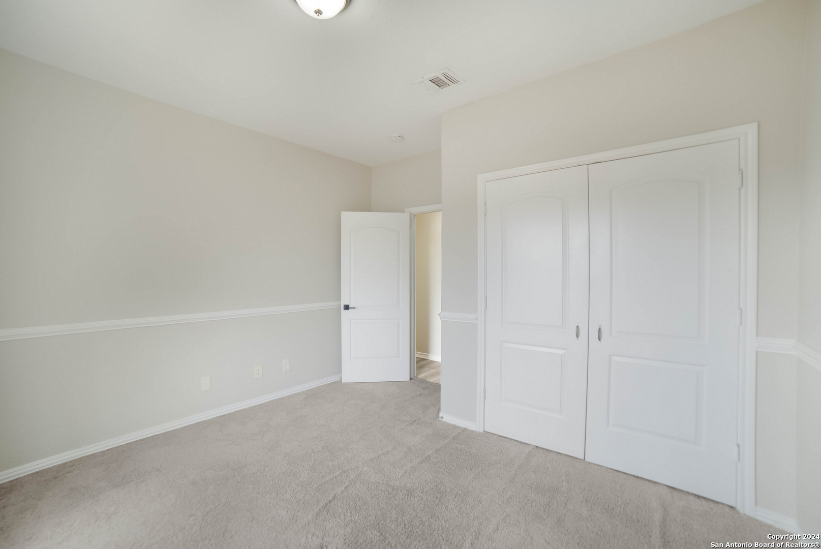 422 Regal View Drive San Antonio TX 78220