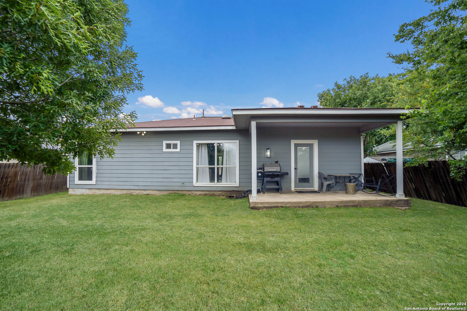 422 Regal View Drive San Antonio TX 78220