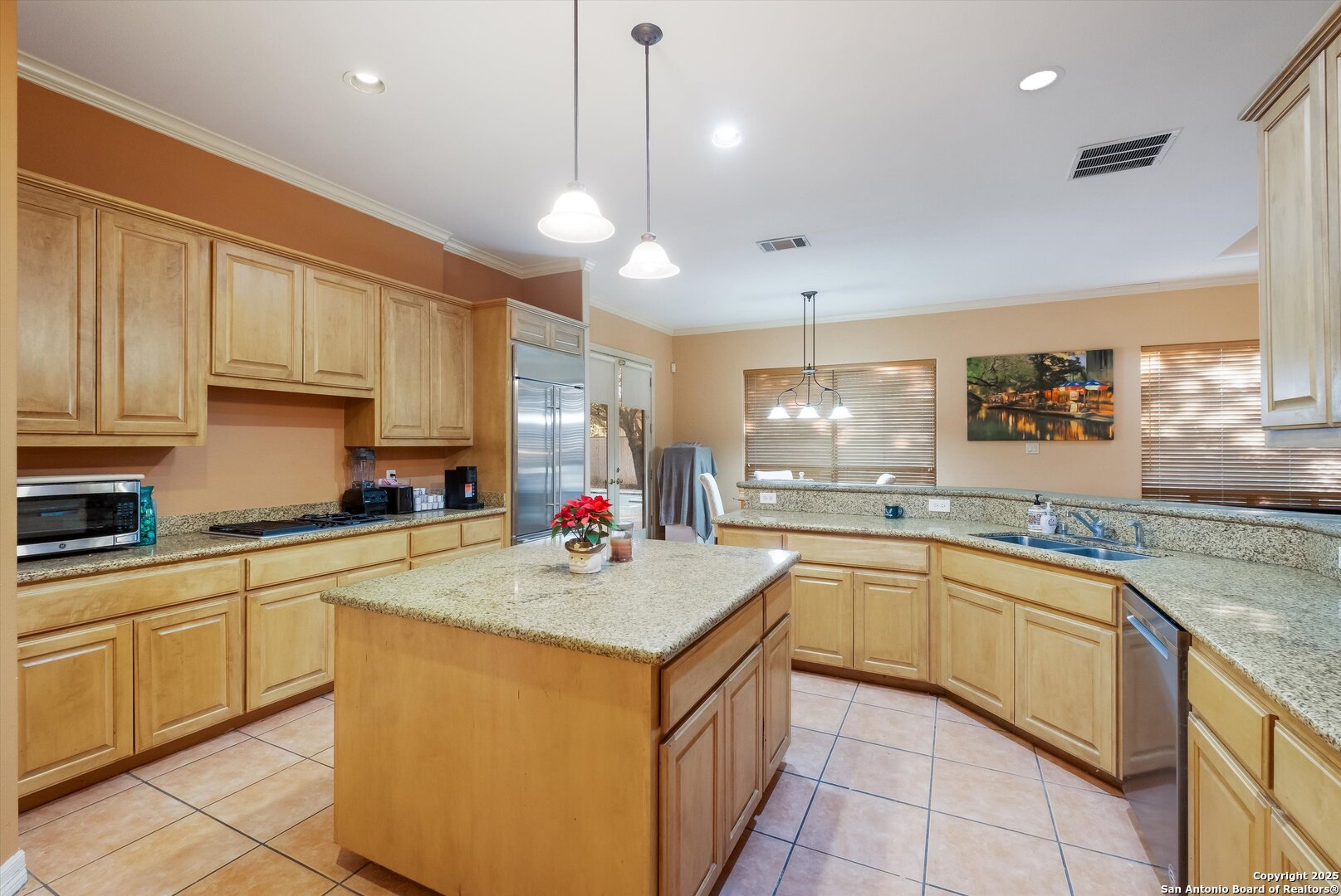702 Bluff Breeze San Antonio TX 78216