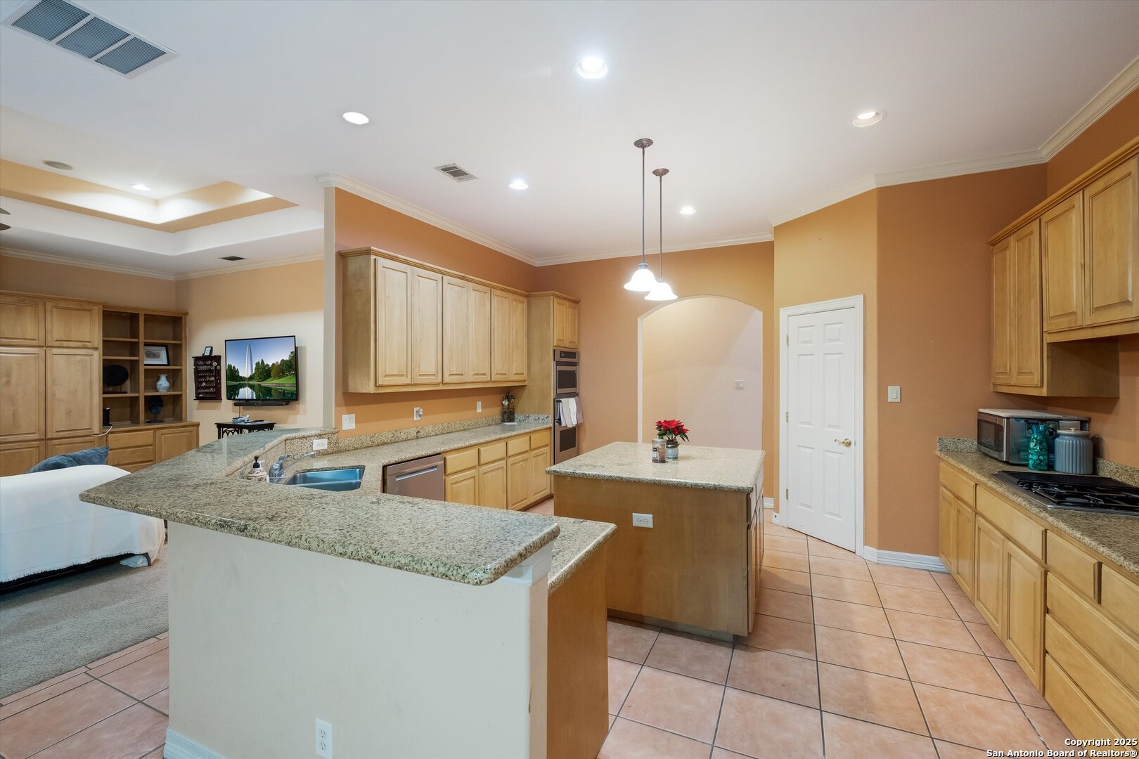 702 Bluff Breeze San Antonio TX 78216