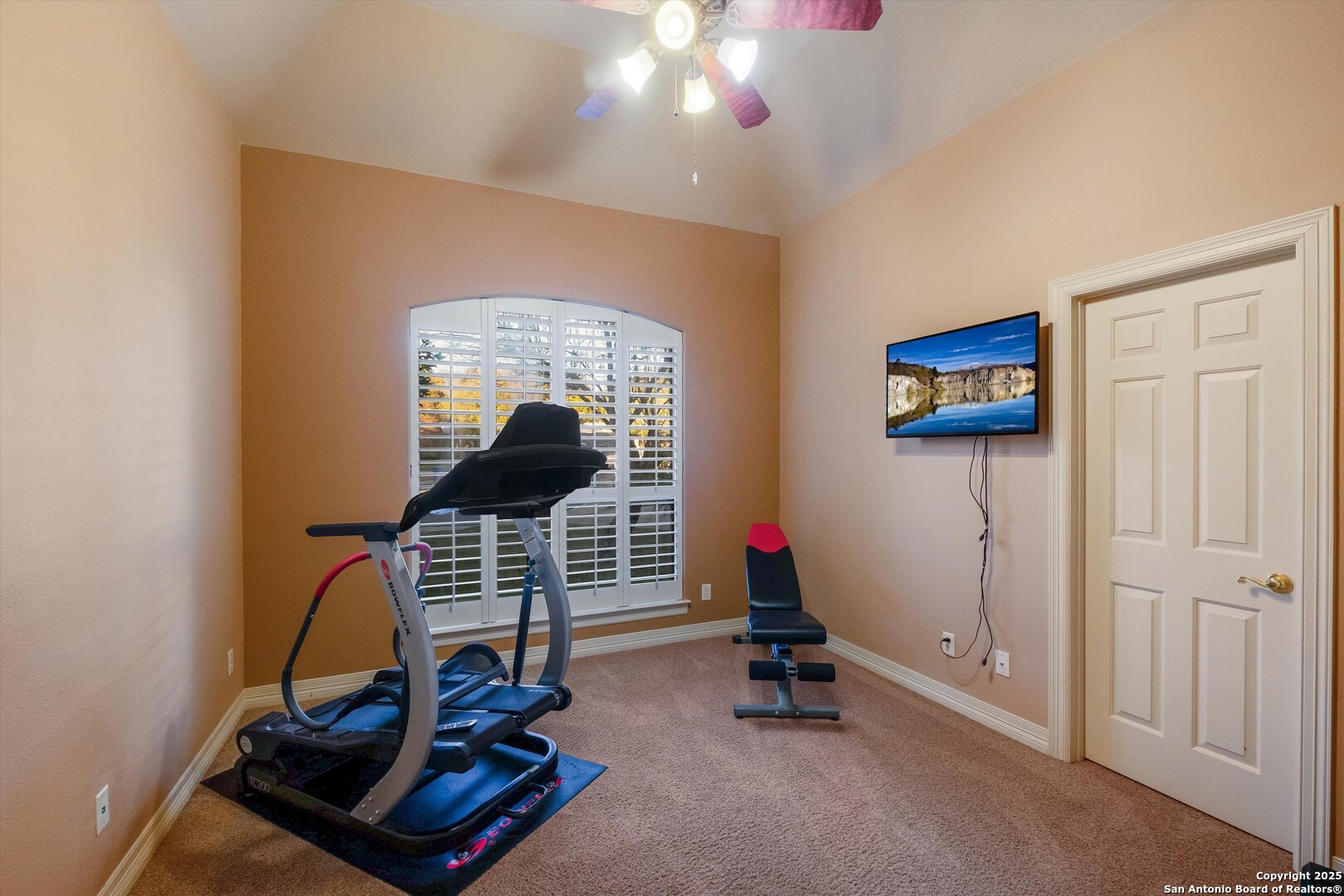 702 Bluff Breeze San Antonio TX 78216