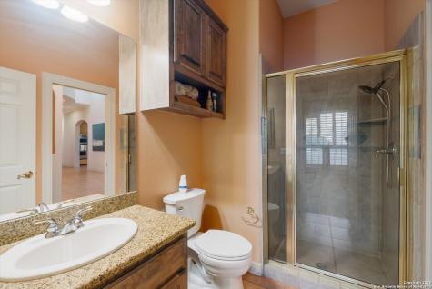 702 Bluff Breeze San Antonio TX 78216