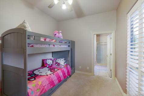702 Bluff Breeze San Antonio TX 78216