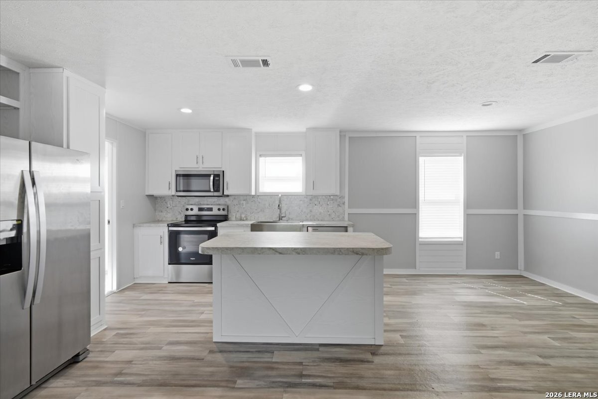 1011 Mark Street George West TX 78022