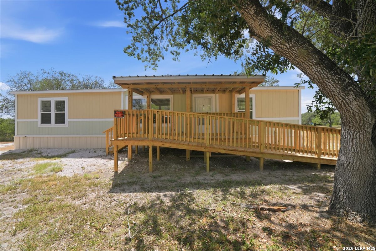 1011 Mark Street George West TX 78022