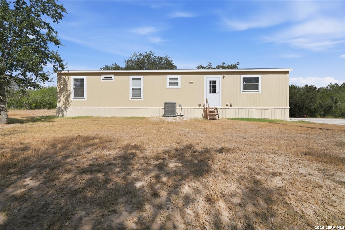 1011 Mark Street George West TX 78022