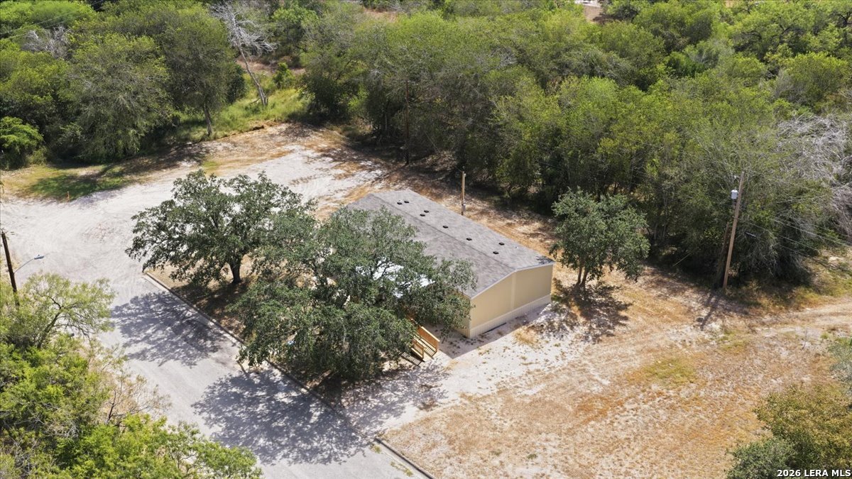1011 Mark Street George West TX 78022