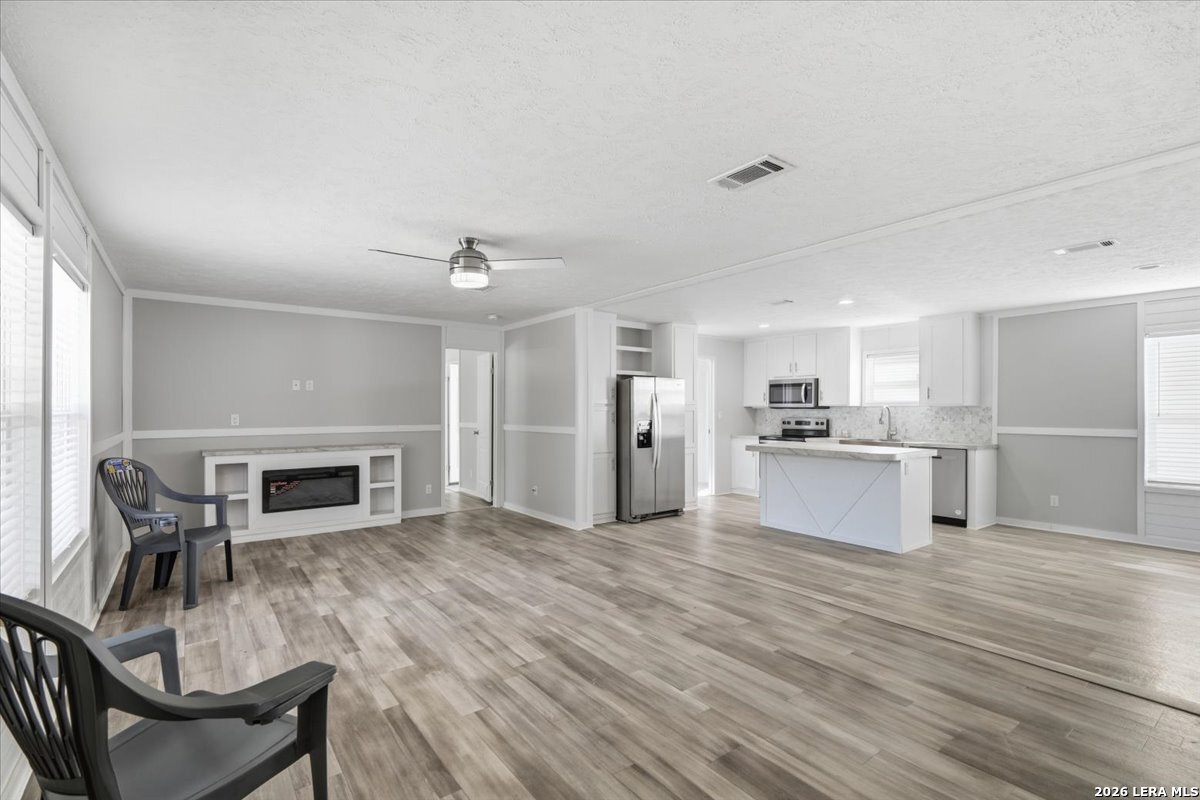 1011 Mark Street George West TX 78022