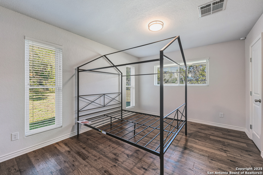 21 Royal Crest New Braunfels TX 78130