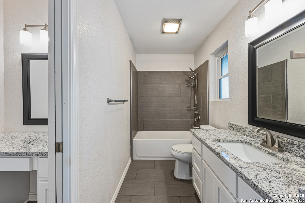 21 Royal Crest New Braunfels TX 78130