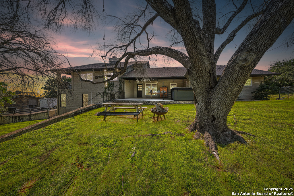 21 Royal Crest New Braunfels TX 78130