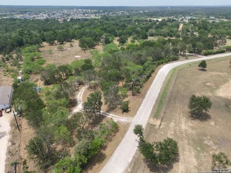 124 Valley Creek Cedar Creek TX 78612