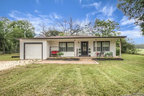 1382 River Road New Braunfels TX 78132
