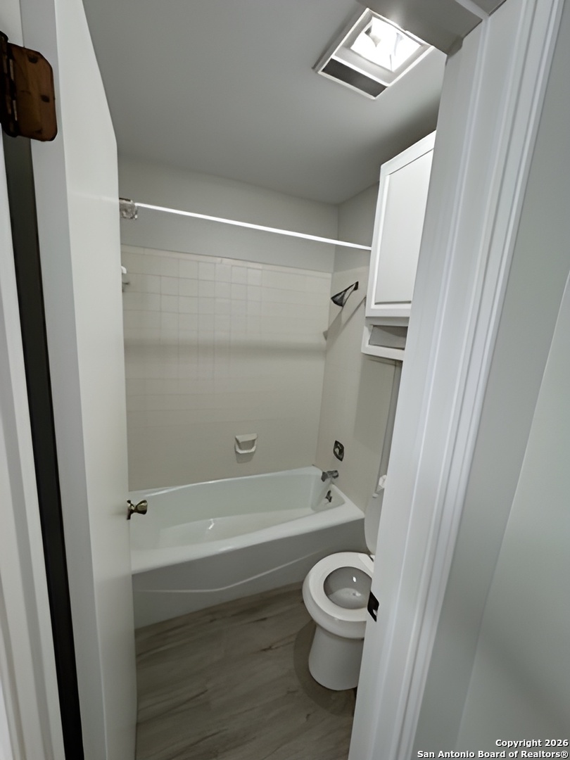 3220 Castledale San Antonio TX 78230