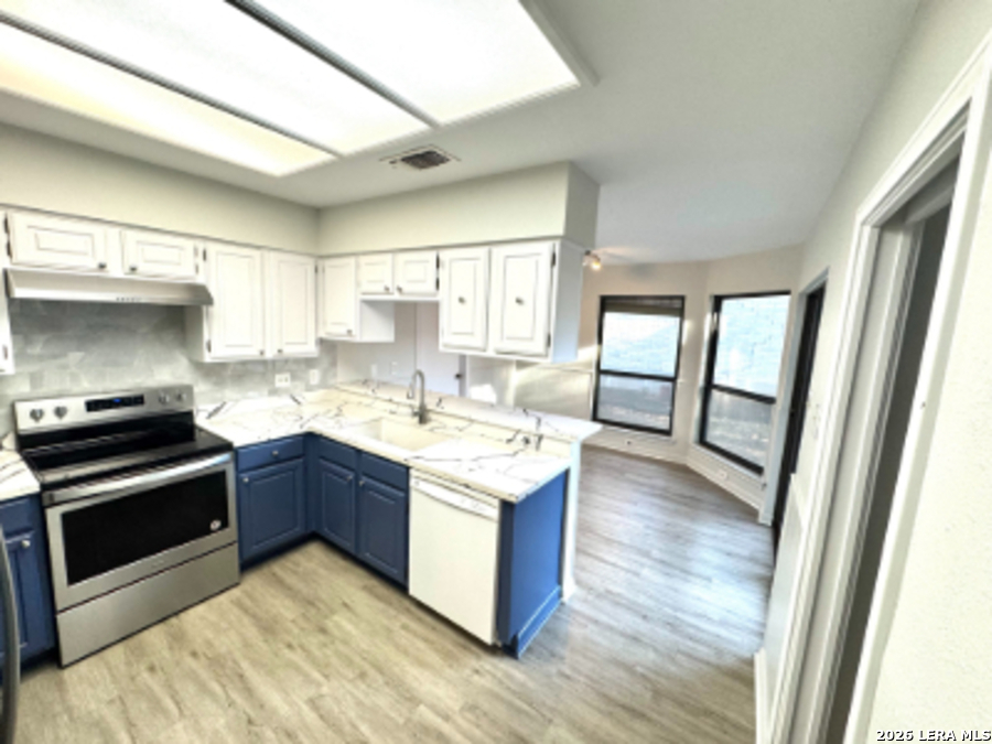 3220 Castledale San Antonio TX 78230