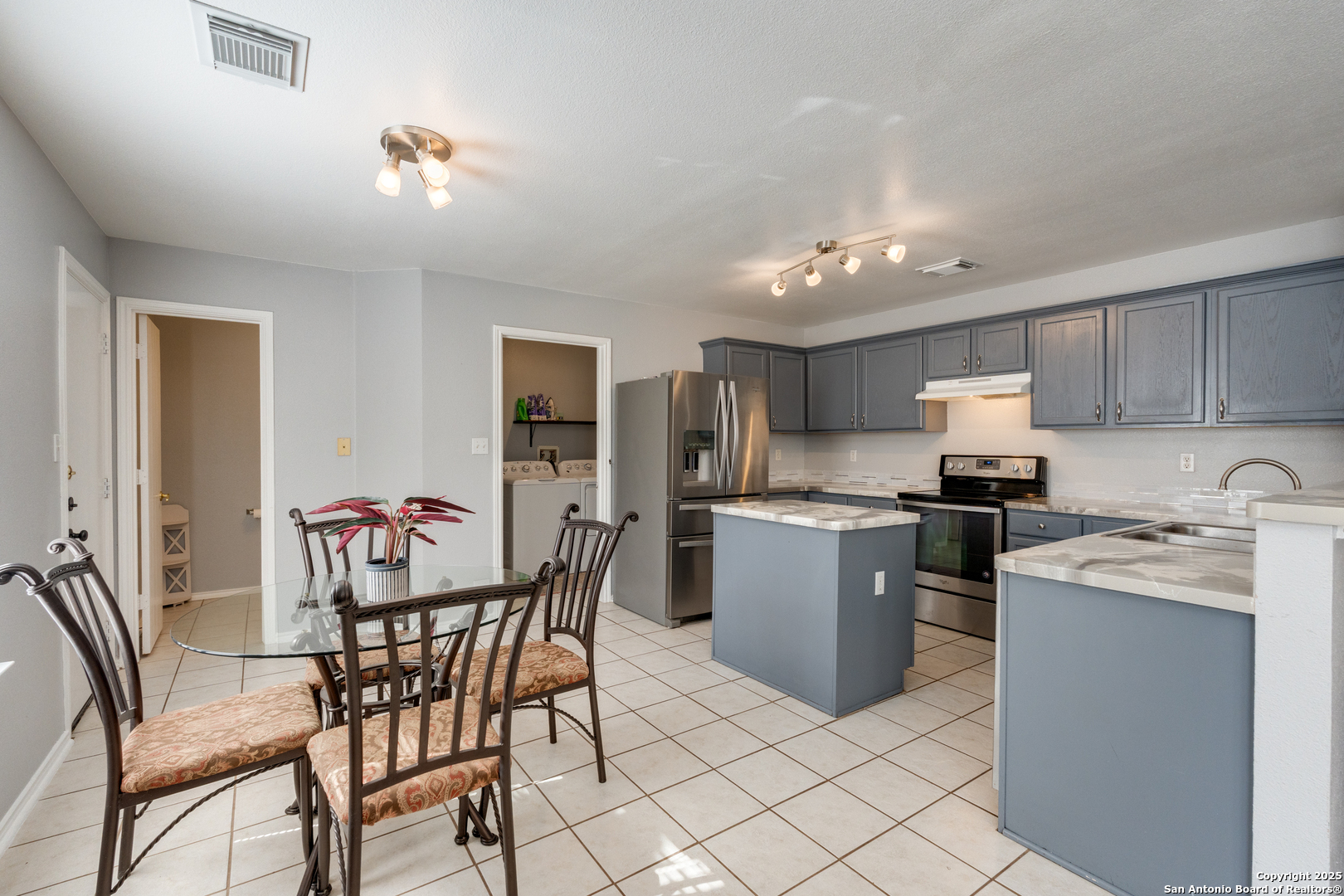 1615 Sunnycrest New Braunfels TX 78130