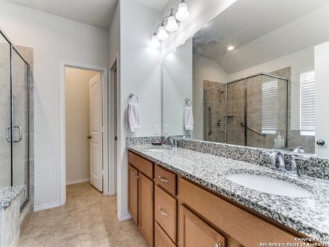 112 Braeburn Boerne TX 78015