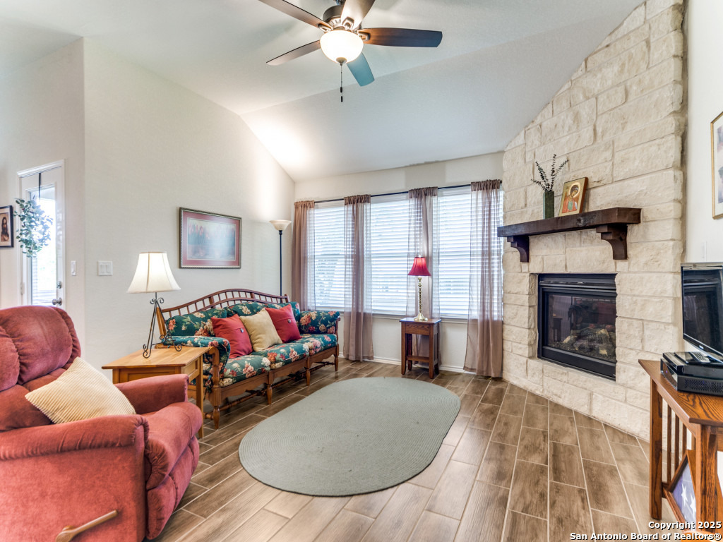 112 Braeburn Boerne TX 78015