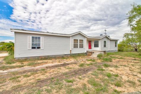 2130 Stagecoach Road Seguin TX 78155