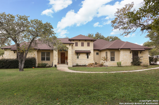 137 Circle Six Drive La Vernia TX 78121