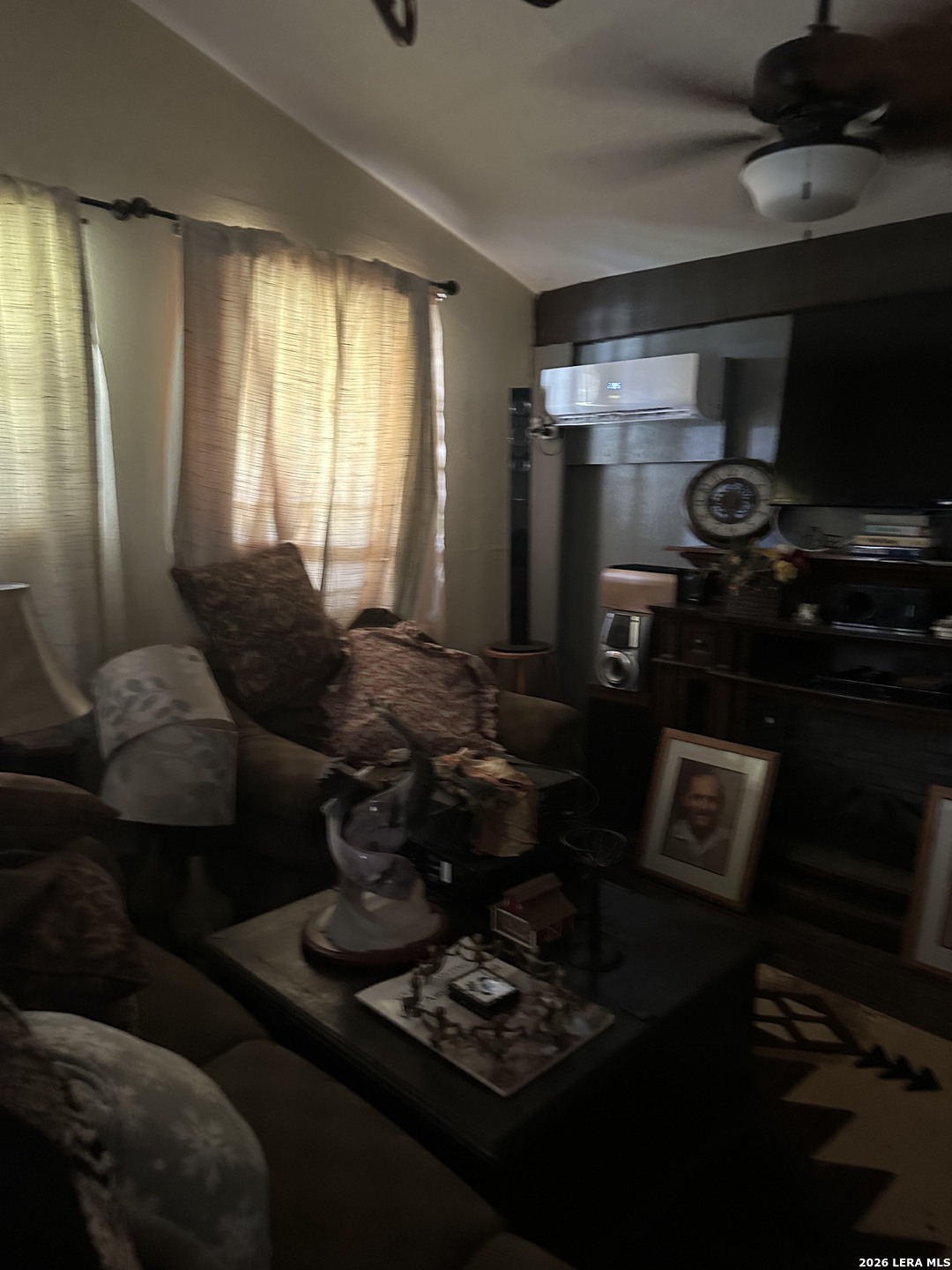 404 W Polk Street Sabinal TX 78801