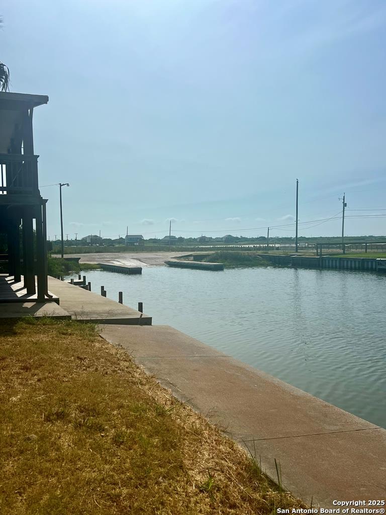 61 Channelview Rockport TX 78382