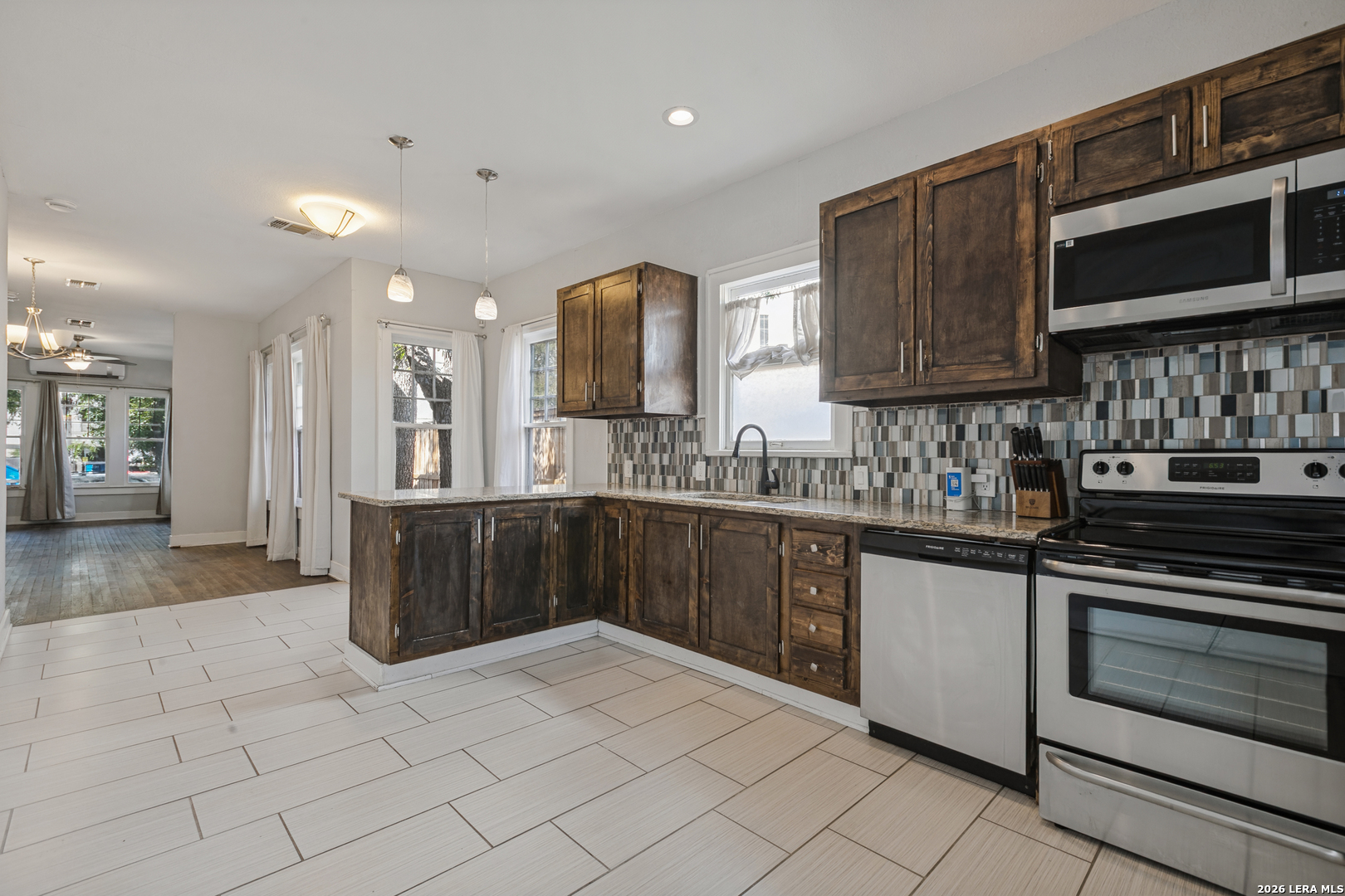 830 E Erie Avenue San Antonio TX 78212