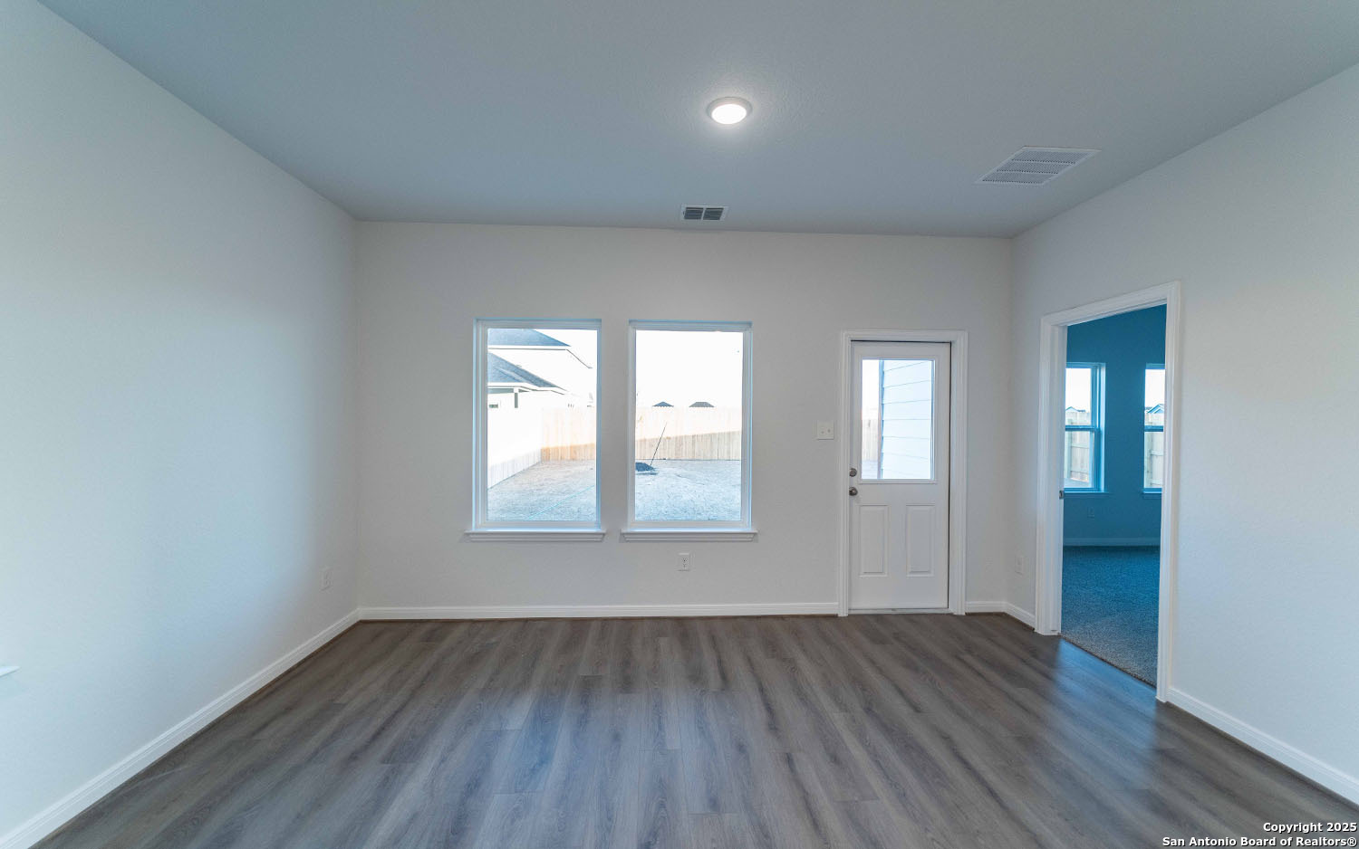 1224 Marvin Grove Seguin TX 78155