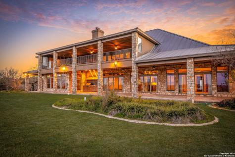 1350 High Oaks Road Canyon Lake TX 78133