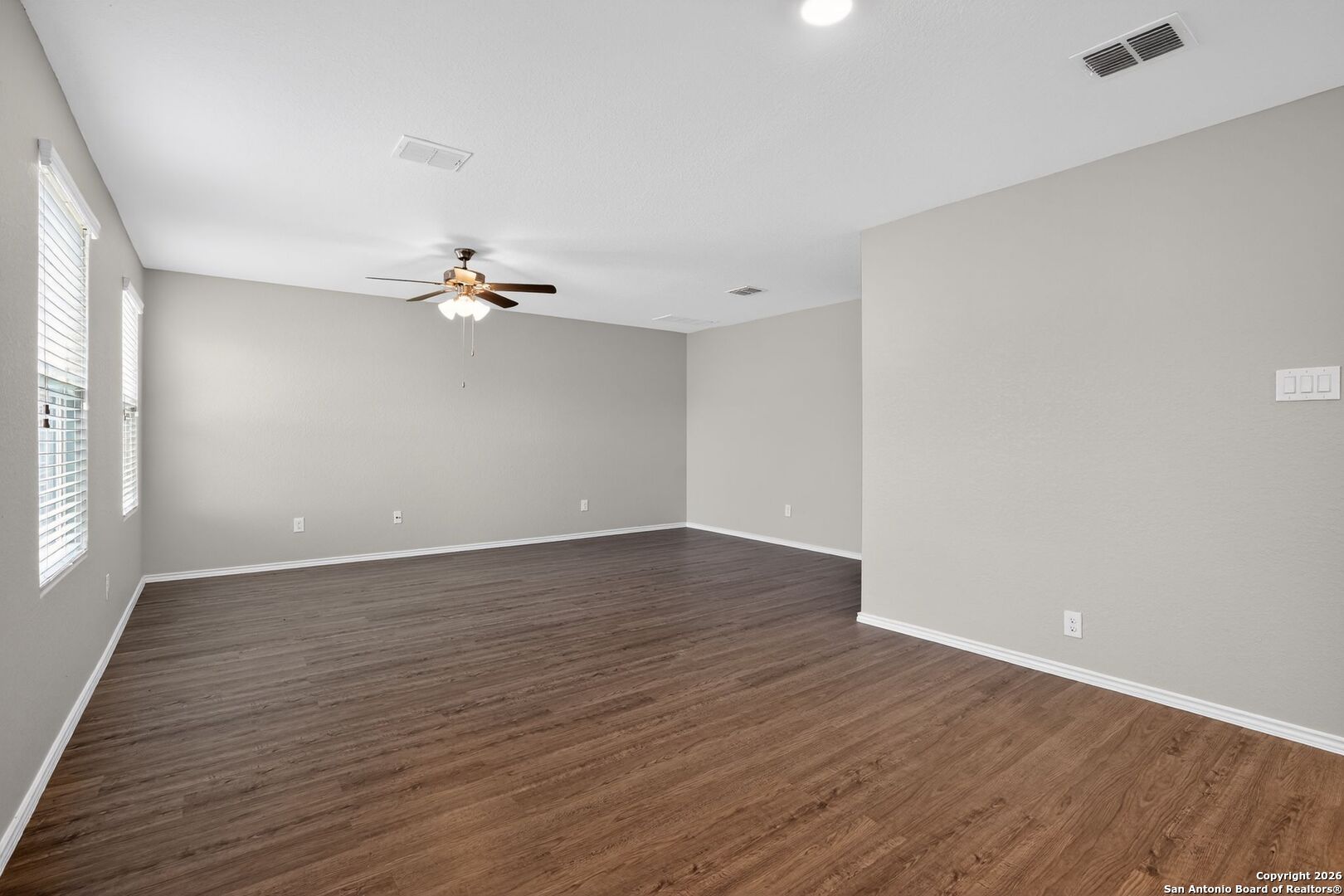 9515 Apple Ridge San Antonio TX 78239