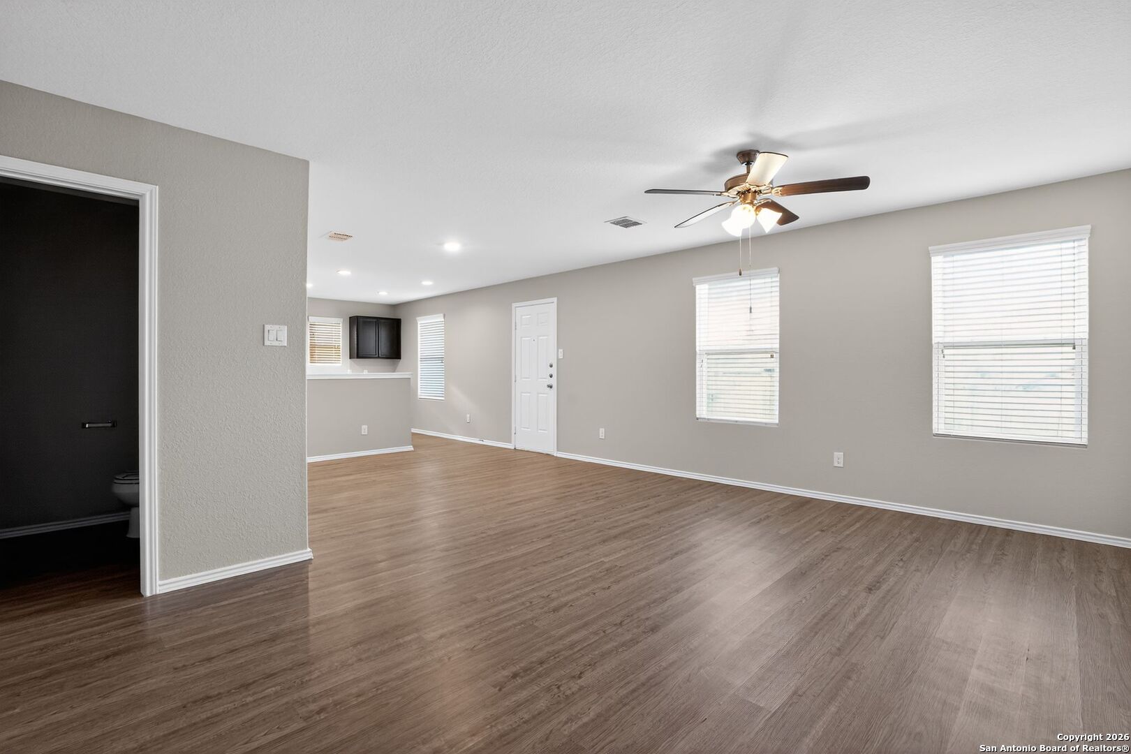 9515 Apple Ridge San Antonio TX 78239