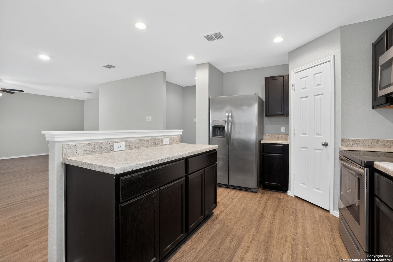 9515 Apple Ridge San Antonio TX 78239