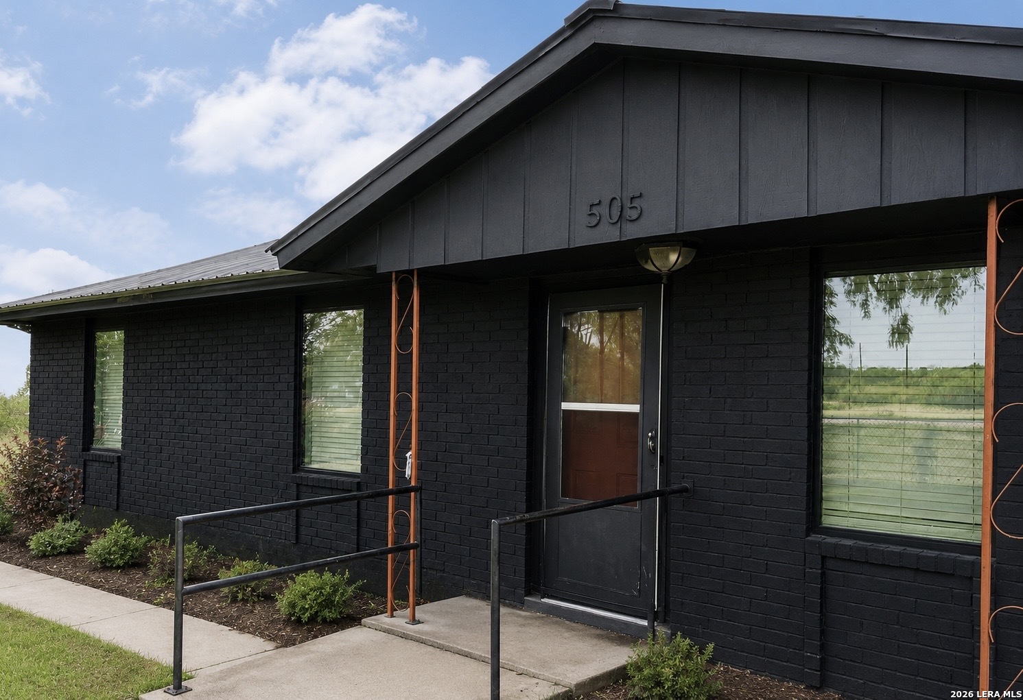 505 W Fm 140 Christine TX 78012