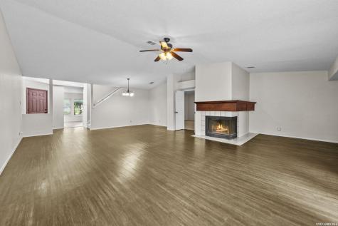 10338 Country Vista San Antonio TX 78240