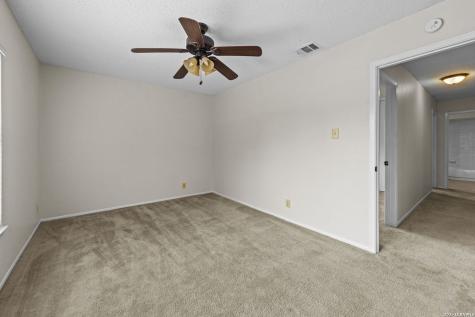 10338 Country Vista San Antonio TX 78240