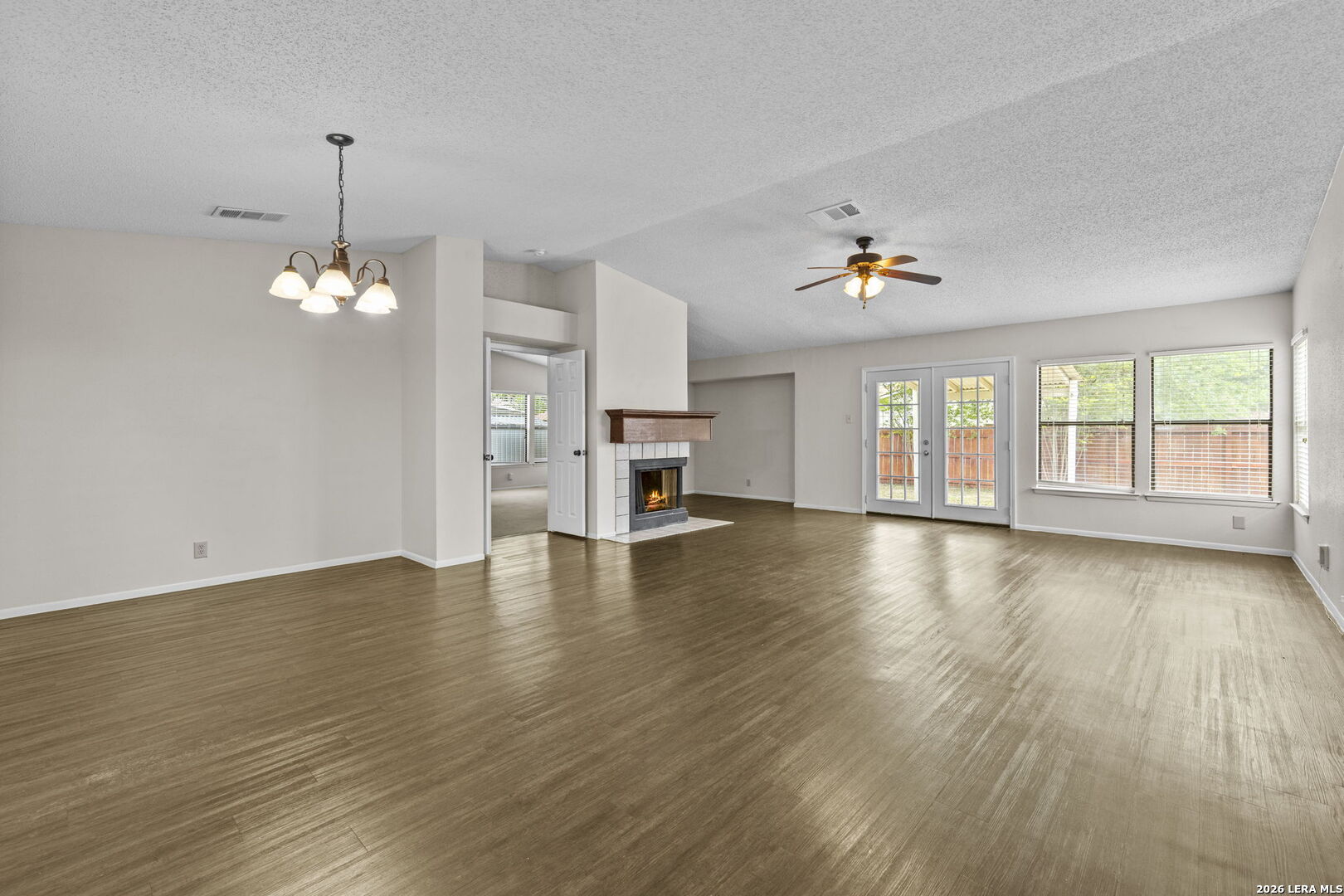 10338 Country Vista San Antonio TX 78240